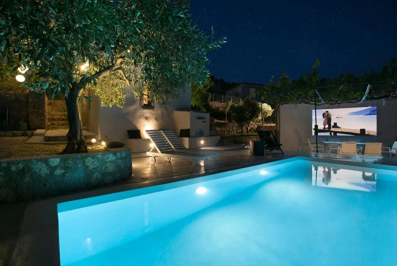 Bohemian Retreat Kefalonia Dhavgata 0*,